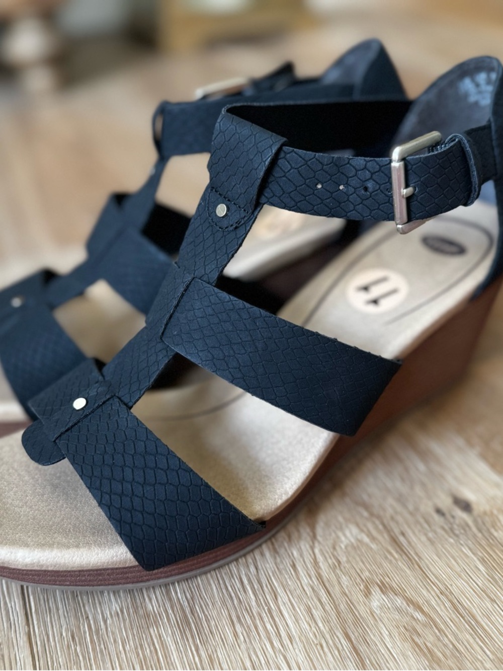Dr. Scholl's Black Textured T-Strap Wedge Sandals